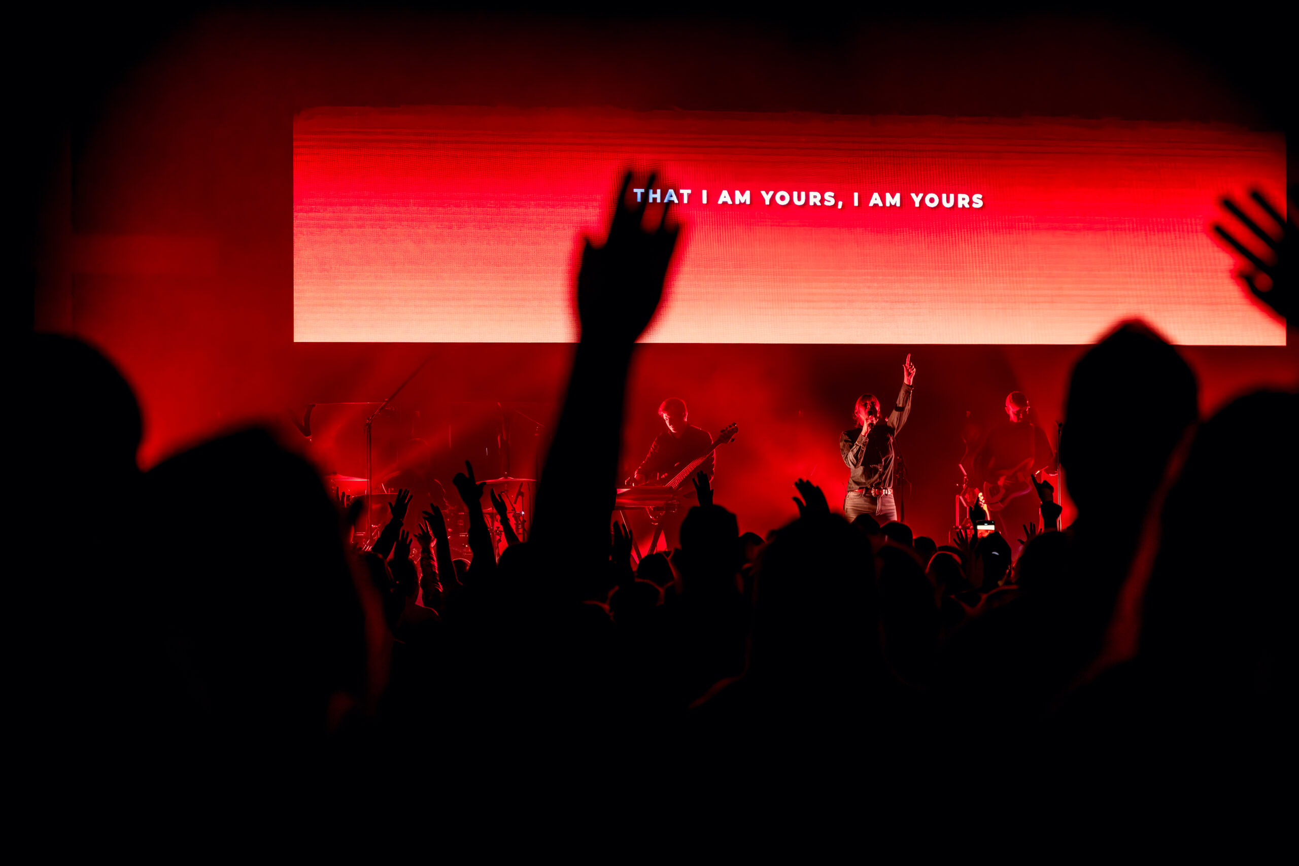 Tour – Kim Walker Smith